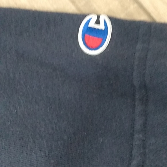 Champion Short sleeve T-shirt/Hoodie with kangaroo pocket - Picture 3 of 7